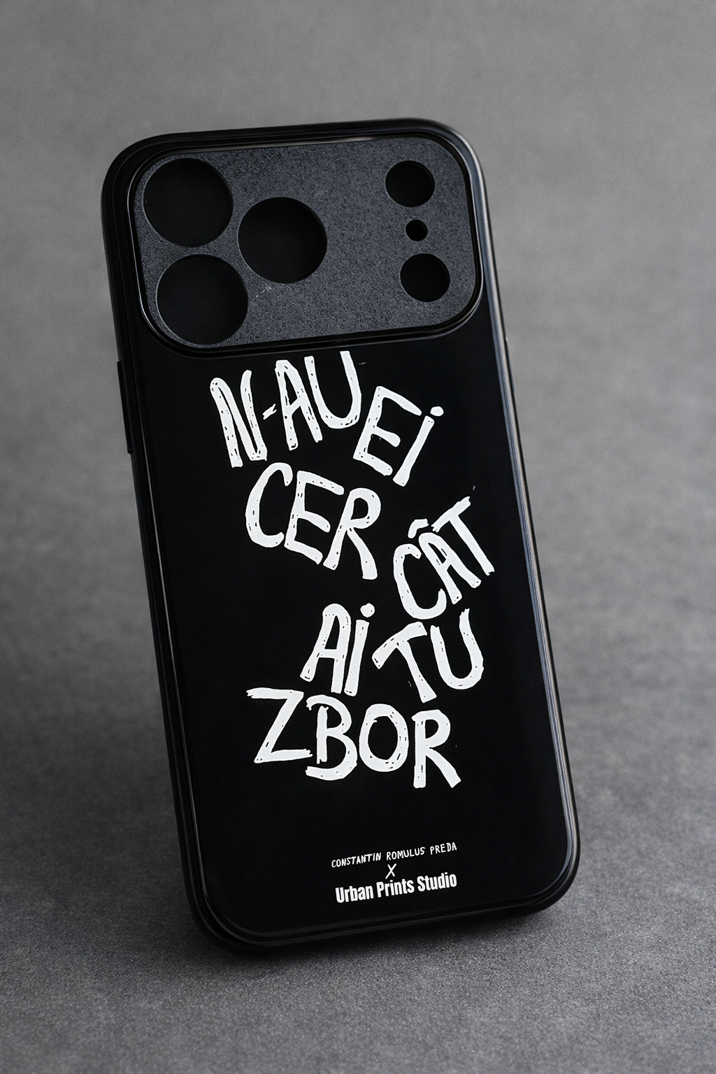 Husă de telefon n-au ei cer cât ai tu zbor